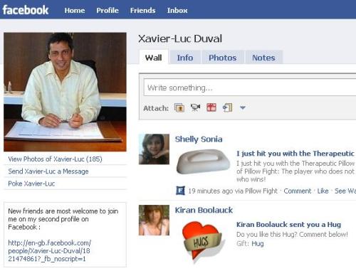 Xavier Luc Duval, un des premiers à créer son profil Facebook, aurait un préposé qui s'en occupe... maladroitement